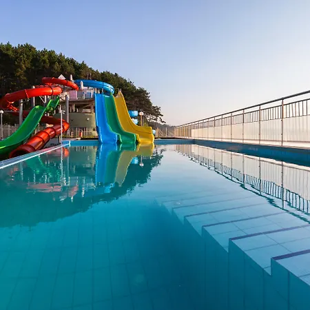 Feriested Sol By Melia Luna Bay Resort 4*